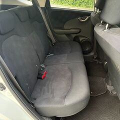5人乗り！コンパクトカー！フィット！車検2年付♪支払方法相談可☆★の画像