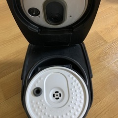 炊飯器の画像