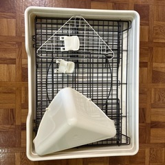 小動物飼育ケージ 水飲み器付き 幅58×奥行43×高さ43cmの画像