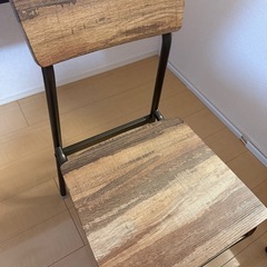 2名掛けダイニングテーブルの画像