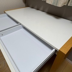 シルキーデスクの画像