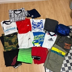 まとめて✴︎adidasシャツ、短パン１５０.１６０の画像