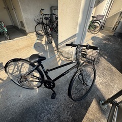 中古の自転車(黒)の画像