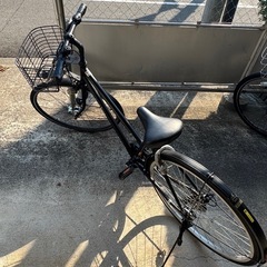 中古の自転車(黒)の画像