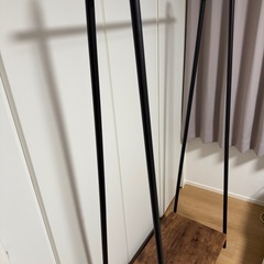 ハンガーラック　幅91cm ウォールナット　スチールの画像