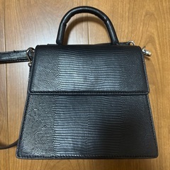 beauty&youth TILLETT エンボスミニショルダーバッグ 2WAYの画像