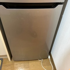 冷蔵庫　Hisenseの画像