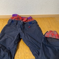 レディーススノボウェアの画像