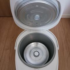 マイコン炊飯器の画像