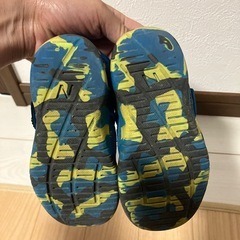 ニューバランス　サンダル　15cmの画像