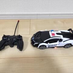 ラジコン　パトカー　変身　の画像