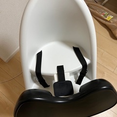 Baby bjorn ハイチェアの画像