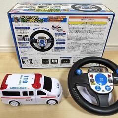 うんてんしゃお　救急車　ラジコンの画像