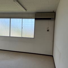 資格者のみ！動かないエアコンの画像
