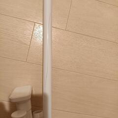 押入れ　突っ張り棒　ハンガーラックの画像