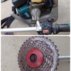 草刈機 Makita MEM427RNT 楽々スタート マキタ 4サイクル プロ仕様 背負式 刈払機 草刈機 現状品の画像