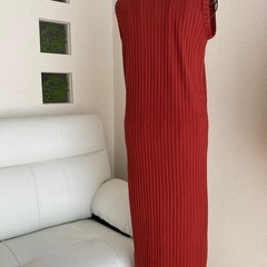 タイトロングワンピースの画像