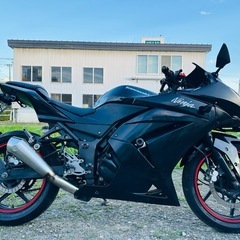 北海道　カワサキ　ニンジャ250 走行少ない！タイヤ前後山あり！バッテリー付き！の画像
