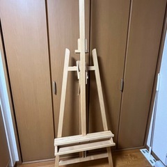 イーゼルの画像