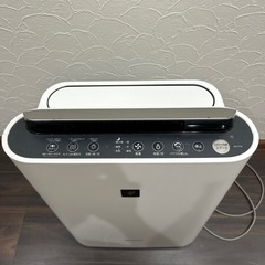 SHARP 空気清浄機　KC-F70の画像
