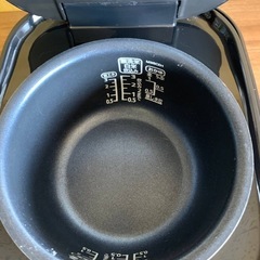 アイリスオーヤマ ジャー炊飯器  RC-MA30AZ-Bの画像