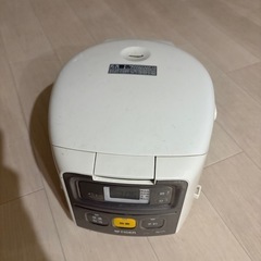 炊飯器の画像