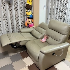 2人掛けソファ　電動リクライニングソファー　カウチ　リビング　イス　オシャレ　ニトリ　の画像