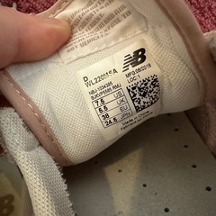 ニューバランス　スニーカーの画像