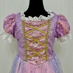 ラプンツェル風のドレス　プリンセスドレス　130サイズ　中古　の画像