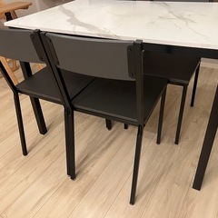 [定価25990円]LOWYAダイニングテーブル、チェア５点セット の画像