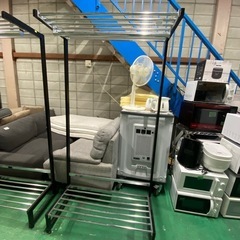 A438◆大型ハンガーラック　W900×D470×H1700㎜の画像