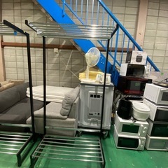 A438◆大型ハンガーラック　W900×D470×H1700㎜の画像