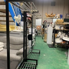 A438◆大型ハンガーラック　W900×D470×H1700㎜