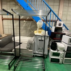 A438◆大型ハンガーラック　W900×D470×H1700㎜の画像