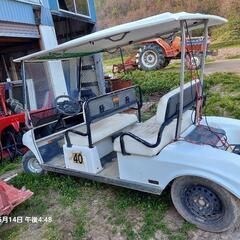 ゴルフカート　オープンカー　カートの画像