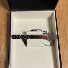 【新品特別価格】ネクタイピンの画像
