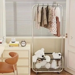 お洒落ラックの画像