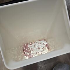トイレ おむつ用ゴミ箱の画像