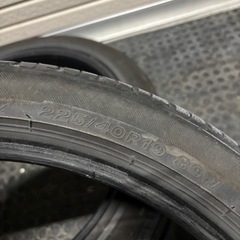 225/40R19 2本セット　セーバーリングの画像