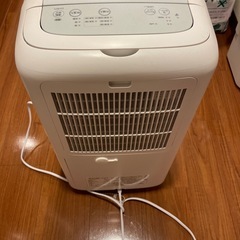2024年製　除湿機　SHARP シャープ　CV-R71-W　の画像