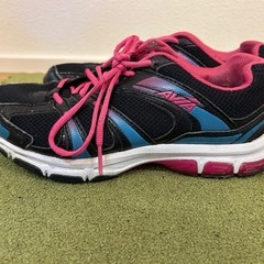 AVIA　シューズ　スニーカー フィットネスの画像