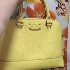 English: Ladies wear and items レディース用 洋服 ワンピースやノーブランド品多め の画像