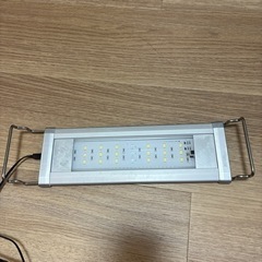 ⑨テトラパワーLED ライト　水槽用照明の画像