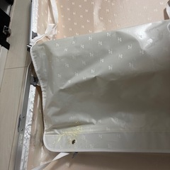 courreges　キャリーケースの画像