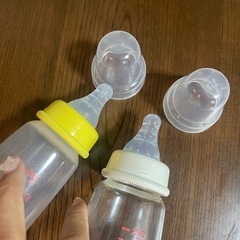 ピジョン哺乳瓶　ガラスとプラスチック二つセット　ミルトン錠剤　新生児の画像