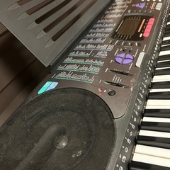 電子ピアノ　オルガンの画像