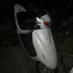 バイクホンダZ4原付の画像