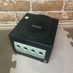 💖華金セール💖ジャンク品　ゲームキューブ本体+コントローラー２つの画像