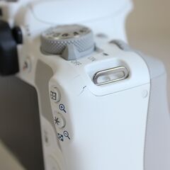 Canon Kiss X7 ホワイト 標準ズームセットの画像