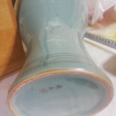 朝鮮 青磁 ツボ  31cm未使用の画像